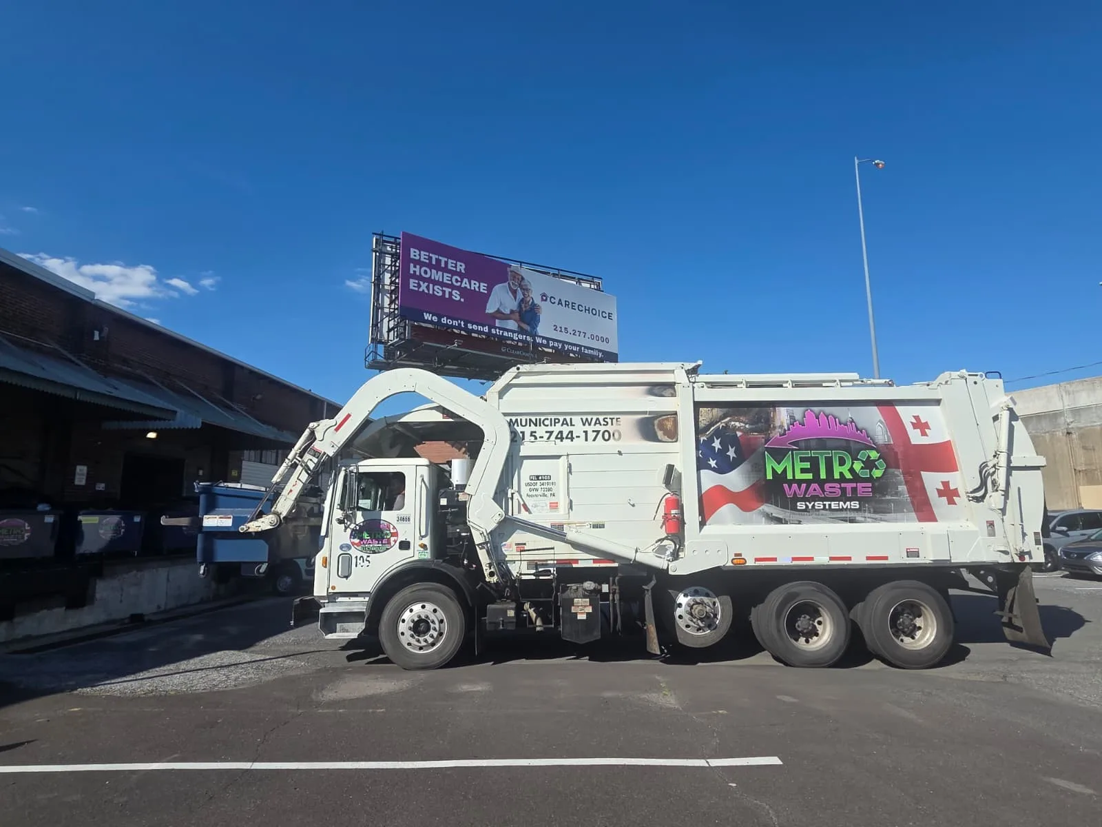 Metro Waste Solutions commercial waste pickup at a Philadelphia metro business location — reliable trash service photo 3