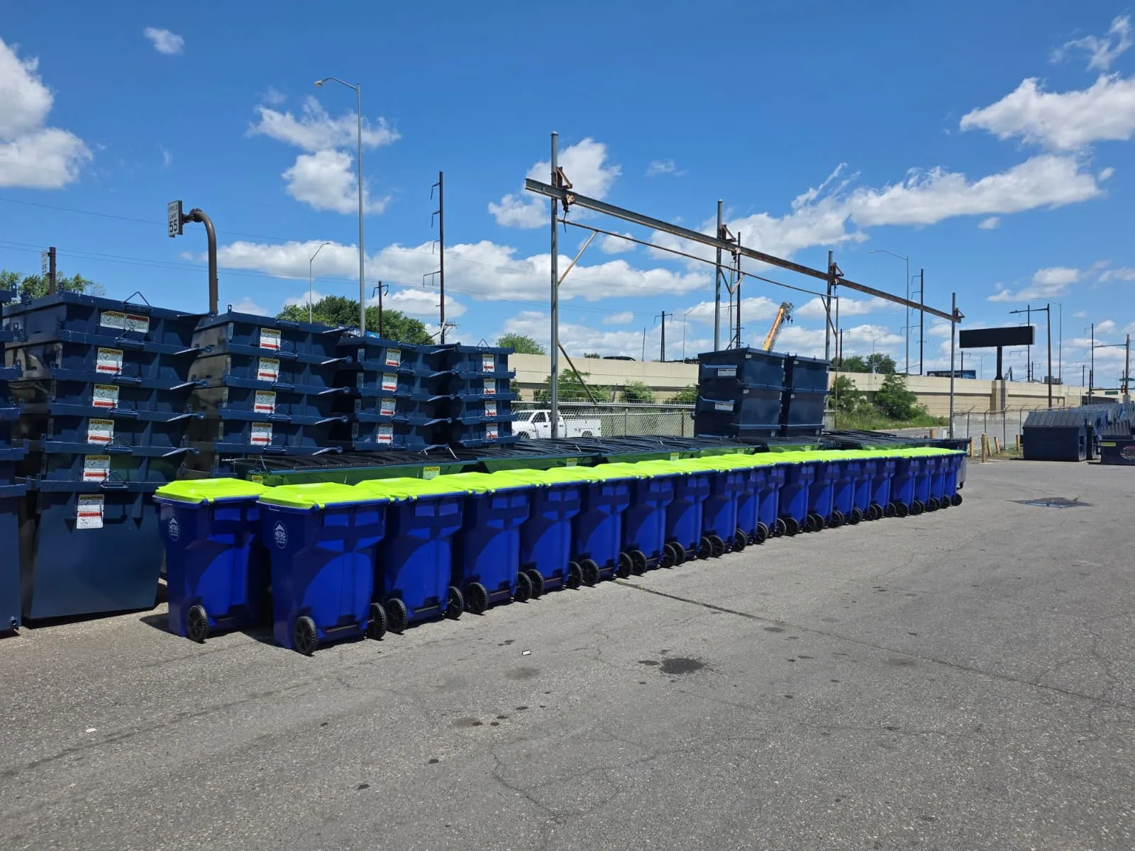 Metro Waste Solutions commercial waste fleet and yard operations in Philadelphia — trucks, containers and dispatch photo 7