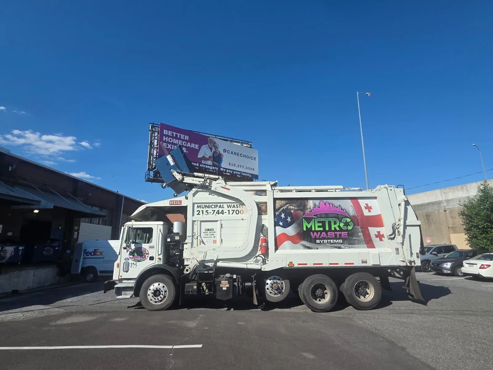 Locally owned Metro Waste Solutions fleet serving Philadelphia, Bucks, Montgomery and Delaware County — commercial waste photo 3