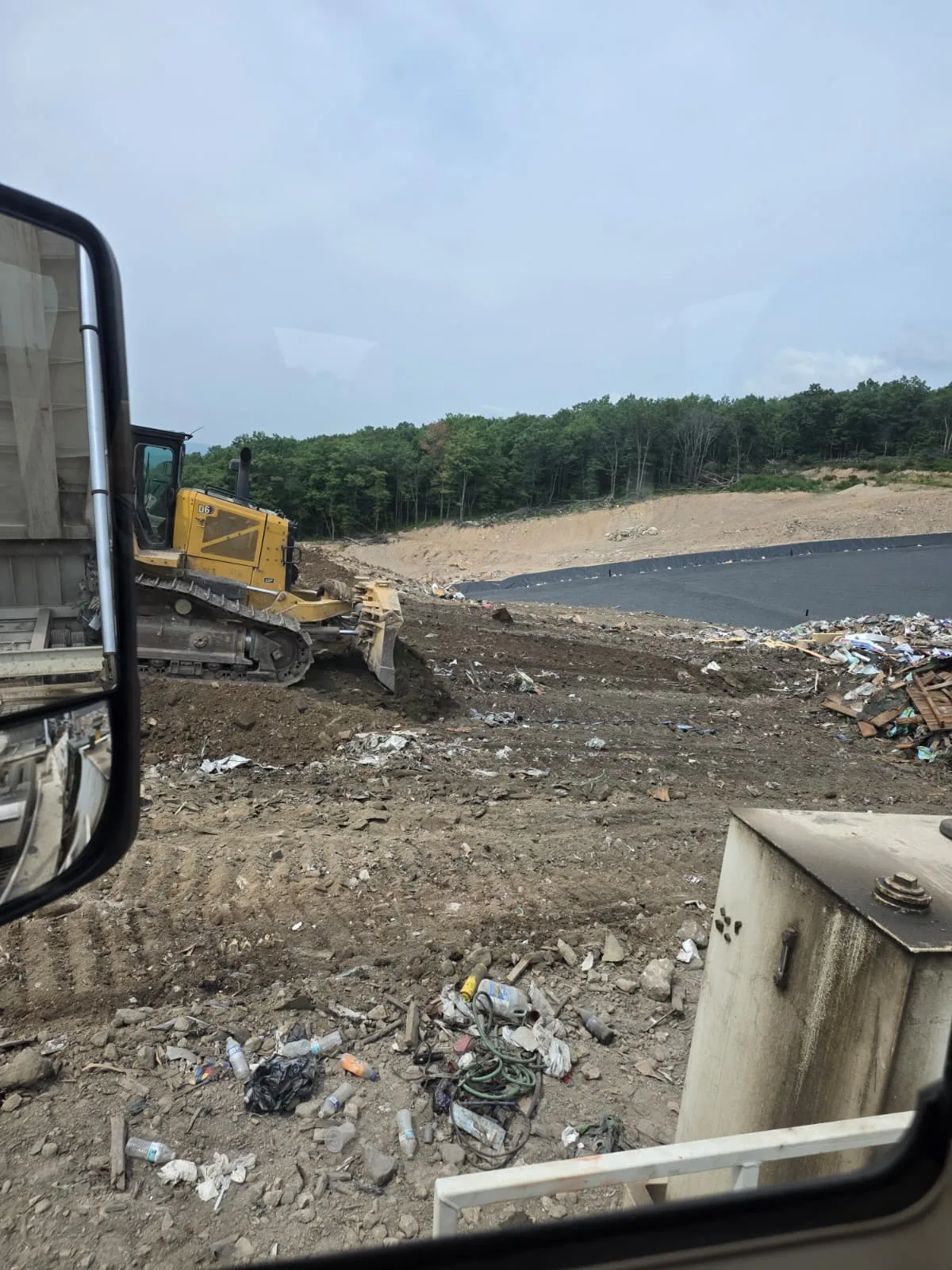 Metro Waste Solutions tipper trailers in the Philadelphia metro area — real fleet photo 12